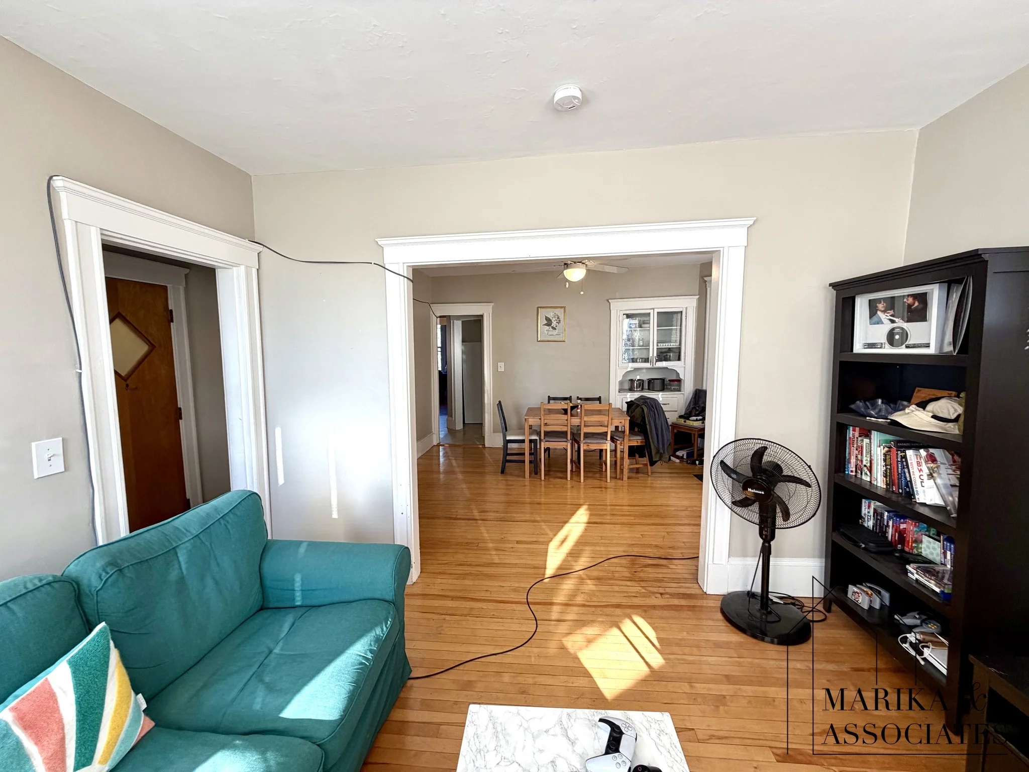 3 bed, 1 bath apartment for rent at 65 Craigie St Unit 3, Spring Hill — photo 2 of 19