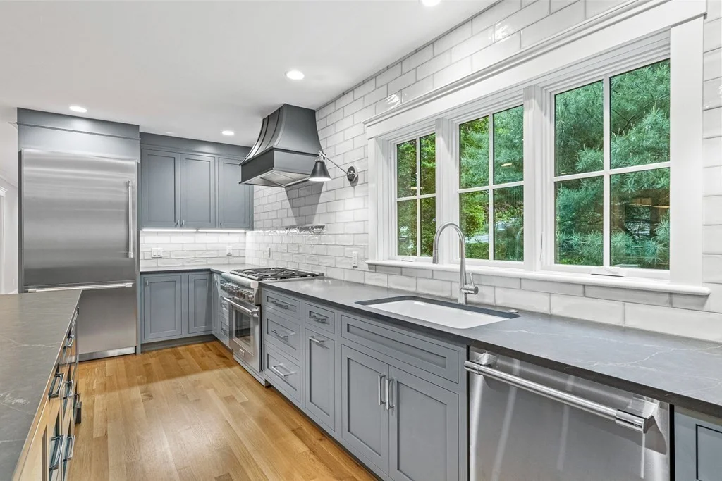 4 bed, 3 bath apartment for rent at 65 Crest Rd, Wellesley — photo 9 of 37