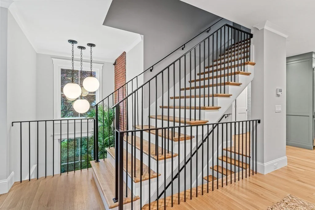 4 bed, 3 bath apartment for rent at 65 Crest Rd, Wellesley — photo 15 of 37