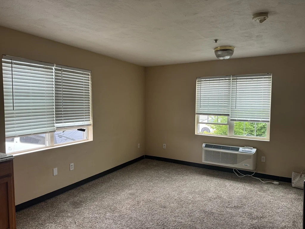 1 bed, 1 bath apartment for rent at 65 Crocker Unit 1, Mansfield — photo 6 of 12