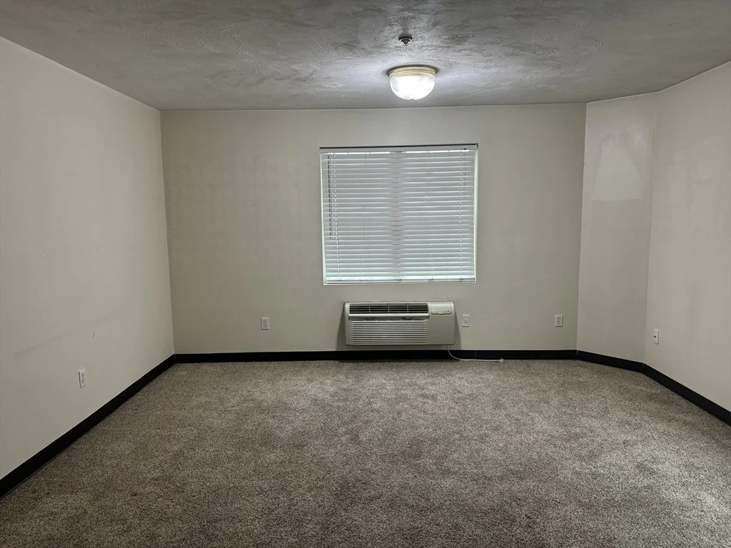 1 bed, 1 bath apartment for rent at 65 Crocker Unit 3, Mansfield — photo 4 of 13