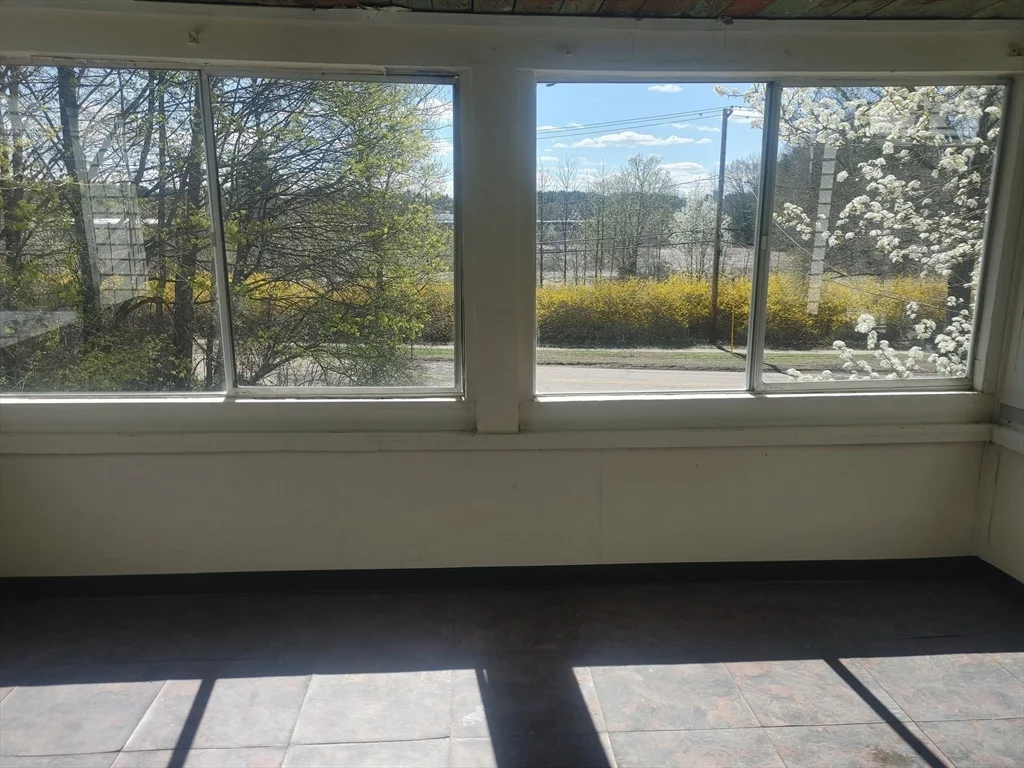 1 bed, 1 bath apartment for rent at 65 Curve Unit 3, Millis — photo 16 of 20