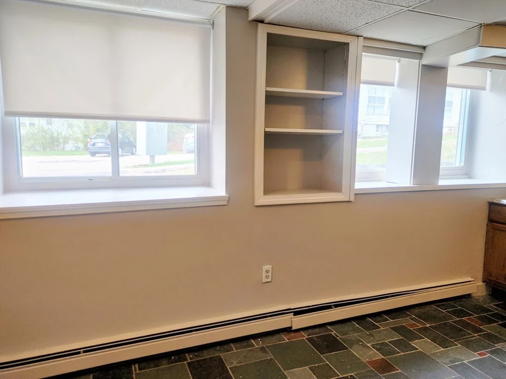 1 bed, 1 bath apartment for rent at 65 Curve Unit 7, Millis — photo 3 of 30