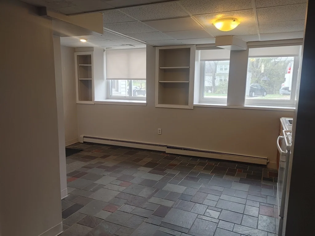 1 bed, 1 bath apartment for rent at 65 Curve Unit 7, Millis — photo 18 of 30