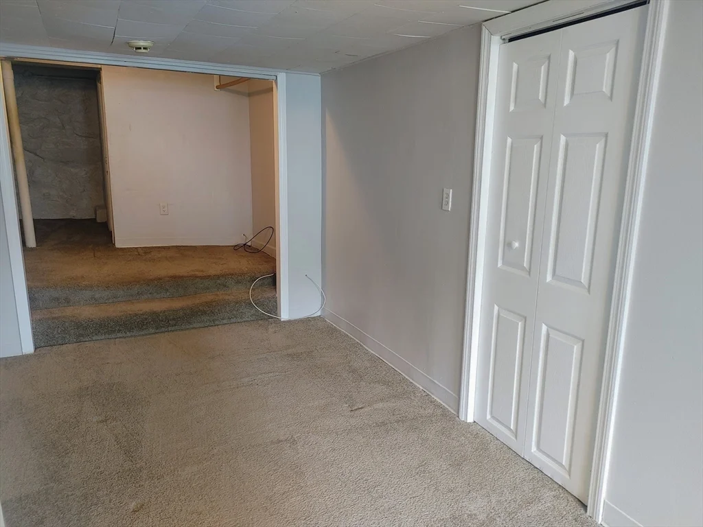 1 bed, 1 bath apartment for rent at 65 Curve Unit 7, Millis — photo 12 of 30