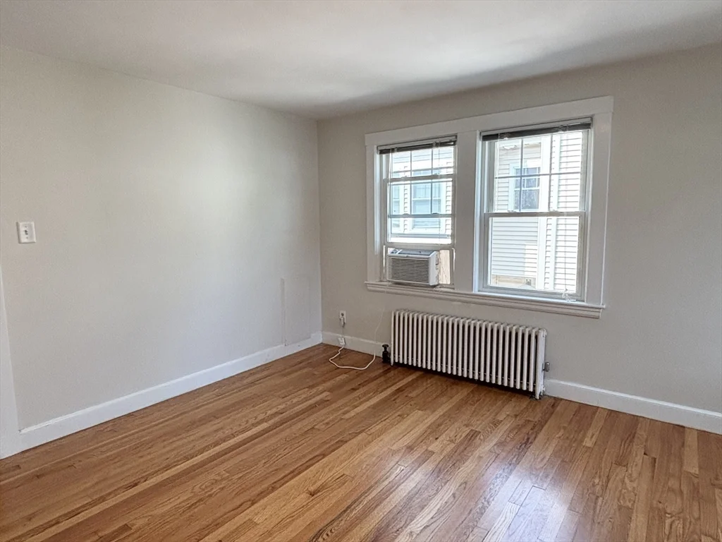2 bed, 1 bath apartment for rent at 65 Davis Rd Unit 65, Belmont — photo 12 of 19
