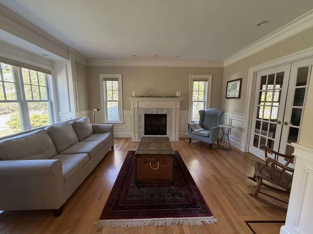 5 bed, 4+ bath apartment for rent at 65 Denton Rd, Wellesley Hills — photo 5 of 16