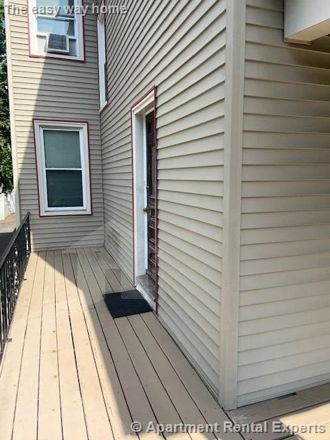 2 bed, 1 bath apartment for rent at 65 Dudley St Unit 2, Glenwood — photo 19 of 20