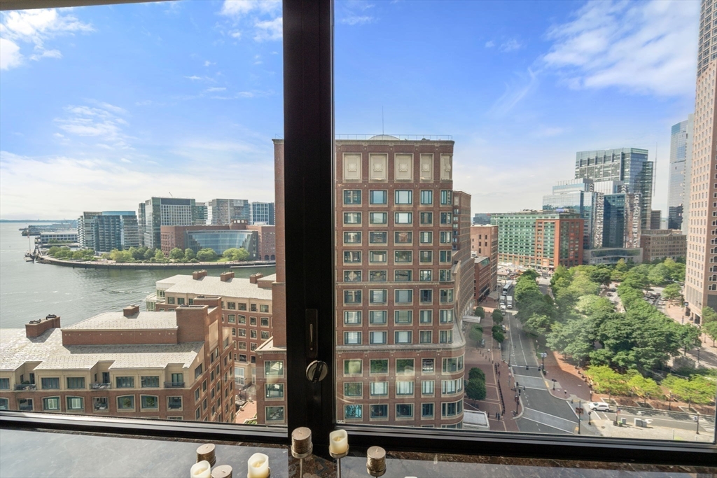 2 bed, 2 bath apartment for rent at 65 East India Row Unit 18G, Waterfront — photo 12 of 23