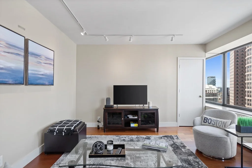 1 bed, 1 bath apartment for rent at 65 E India Row Unit 23H, Waterfront — photo 6 of 20