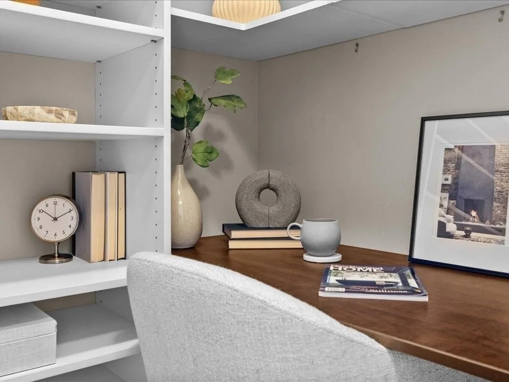 1 bed, 1 bath apartment for rent at 65 East India Row Unit 33A, Waterfront — photo 10 of 36