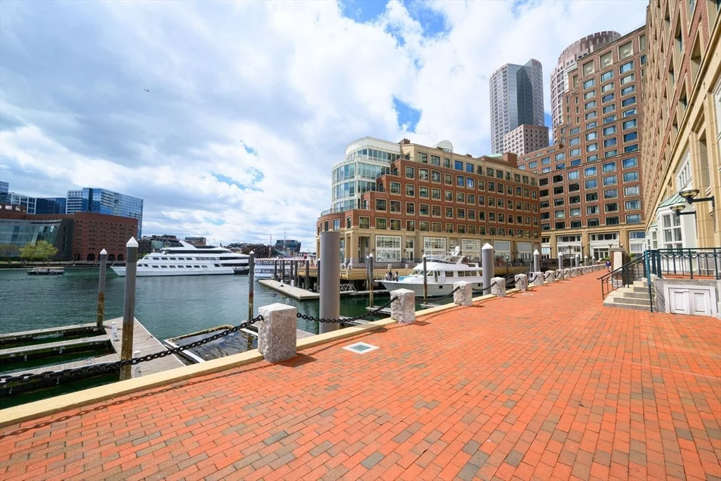 2 bed, 2 bath apartment for rent at 65 E India Row Unit 39C, Boston Downtown — photo 32 of 36