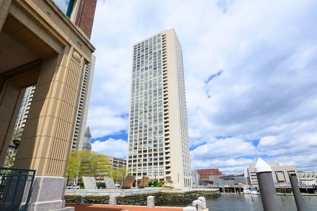 2 bed, 2 bath apartment for rent at 65 E India Row Unit 39C, Boston Downtown — photo 33 of 36