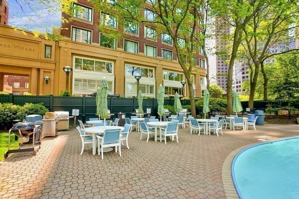 2 bed, 2 bath apartment for rent at 65 East India Row Unit 41B, Waterfront — photo 16 of 23