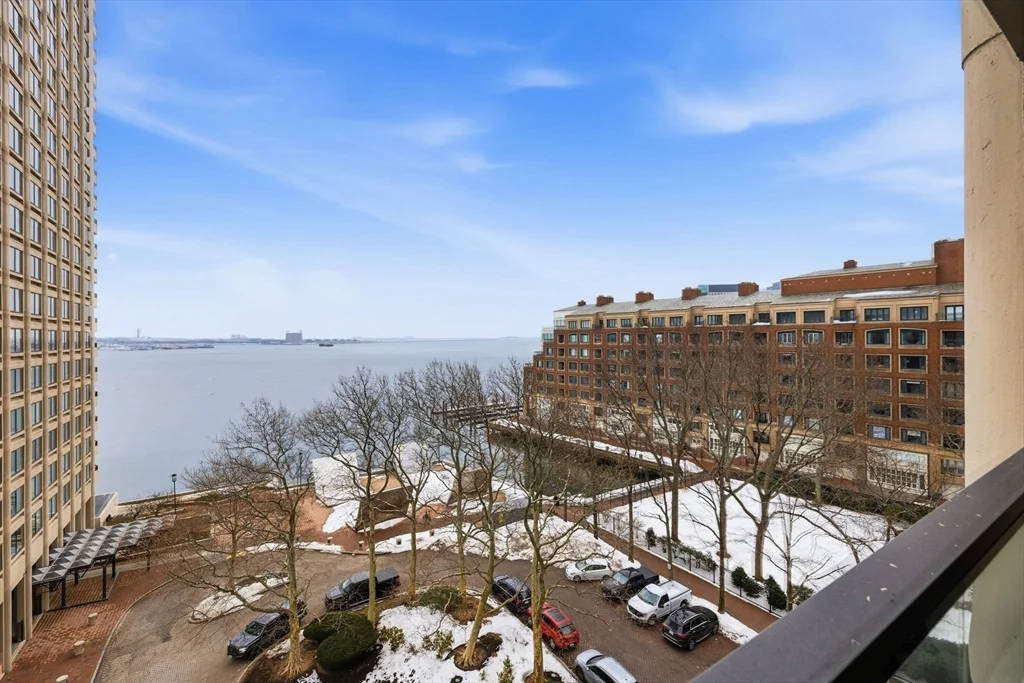 2 bed, 2 bath apartment for rent at 65 East India Row Unit 7C, Boston Downtown — photo 15 of 23