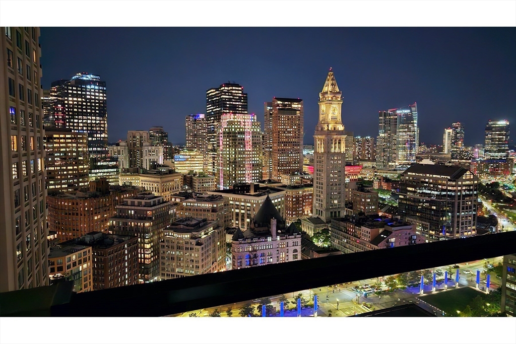 2 bed, 2 bath apartment for rent at 65 East India Row Unit Penthouse B, Waterfront — photo 2 of 23