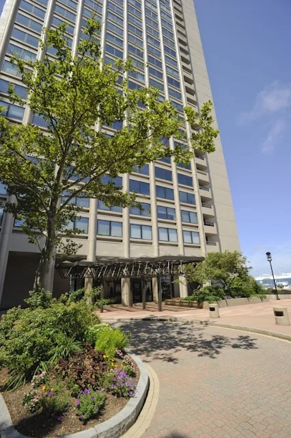 1 bed, 1 bath apartment for rent at 65 East India Row Unit 11C, Waterfront — photo 7 of 13