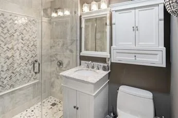 2 bed, 2 bath apartment for rent at 65 East India Row Unit 24C, Boston Downtown — photo 13 of 23
