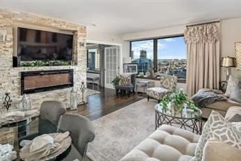 2 bed, 2 bath apartment for rent at 65 East India Row Unit 24C, Boston Downtown — photo 1 of 23