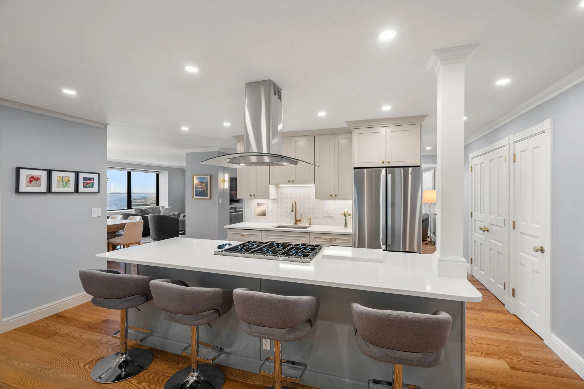 2 bed, 2 bath apartment for rent at 65 East India Row Unit 27F, Boston Downtown — photo 3 of 40