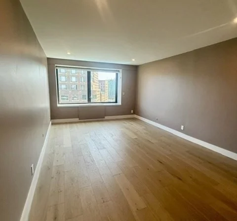 2 bed, 1 bath apartment for rent at 65 East India Unit 10G, Boston Downtown — photo 17 of 28
