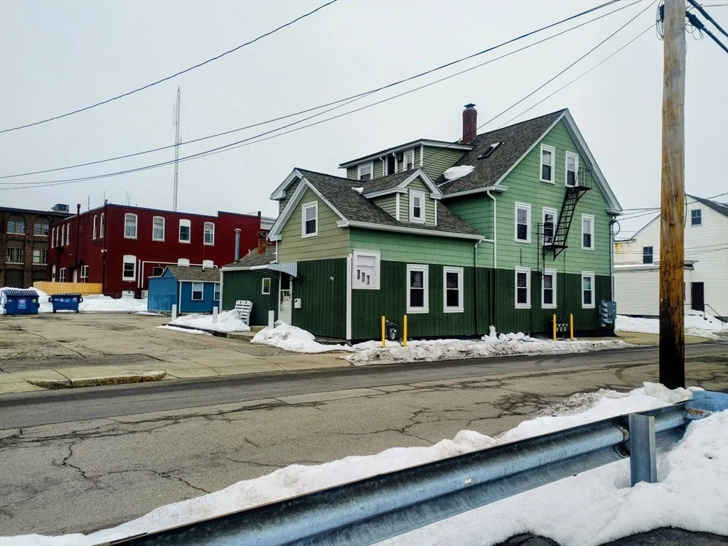 2 bed, 1 bath apartment for rent at 65 East St Unit 4, North Attleboro — photo 36 of 36