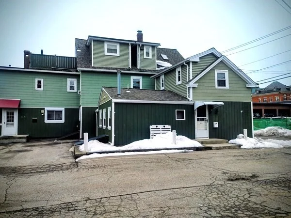 2 bed, 1 bath apartment for rent at 65 East St Unit 4, North Attleboro — photo 1 of 36
