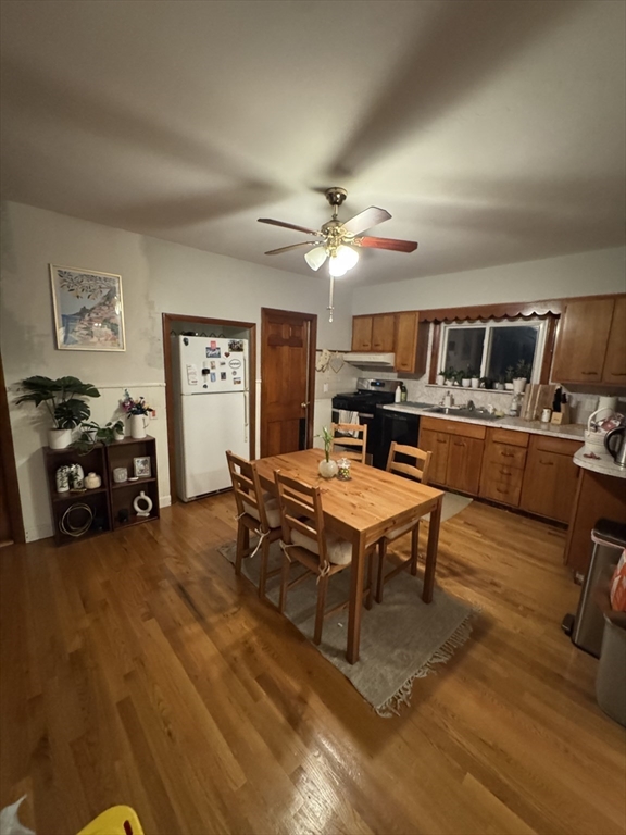 2 bed, 1 bath apartment for rent at 65 Edward St Unit 1, Medford — photo 3 of 16