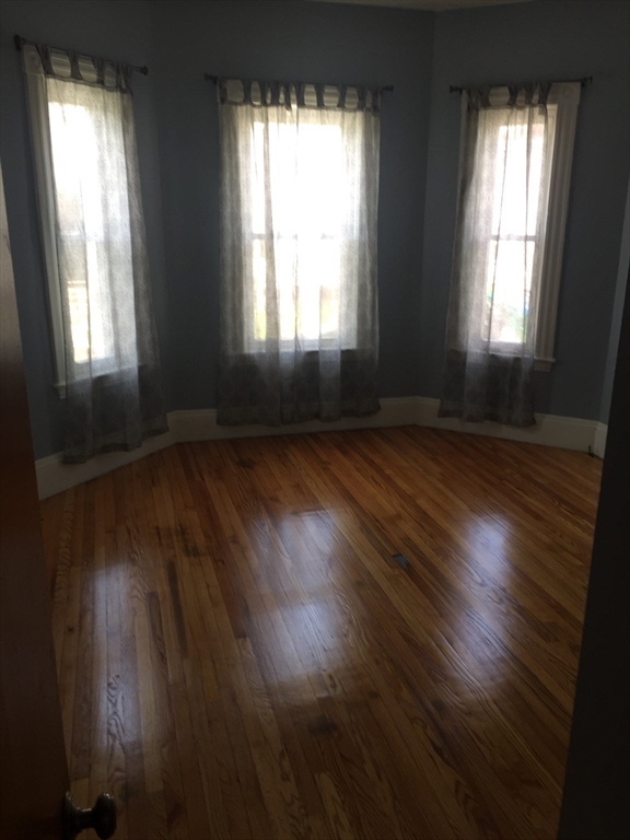 2 bed, 1 bath apartment for rent at 65 Edward St Unit 1, Medford — photo 13 of 16
