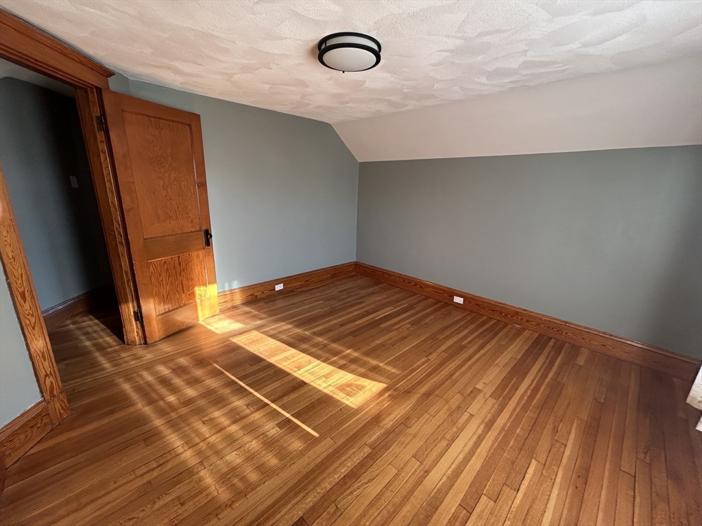 5 bed, 2 bath apartment for rent at 65 Egerton Rd Unit 2, Arlington — photo 11 of 21