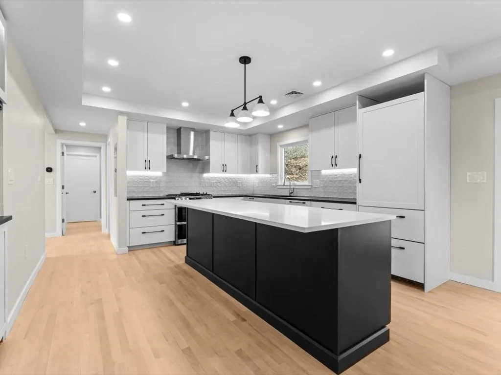 5 bed, 3 bath apartment for rent at 65 Eliot St, Natick — photo 6 of 16