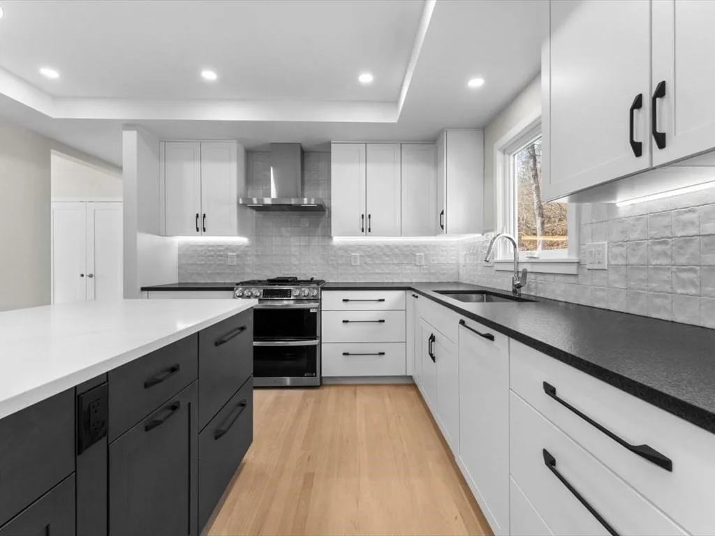 5 bed, 3 bath apartment for rent at 65 Eliot St, Natick — photo 5 of 16