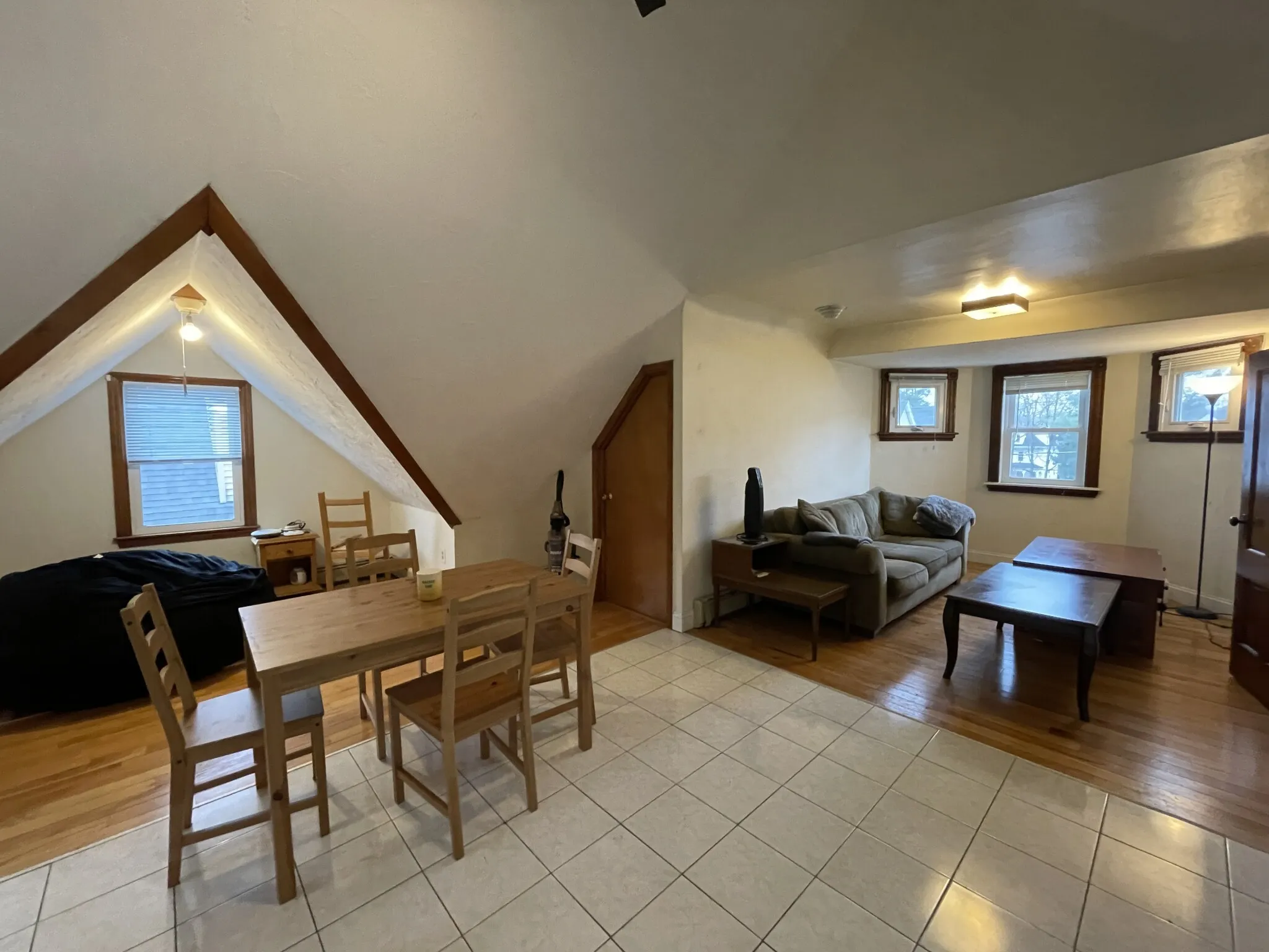4 bed, 2 bath apartment for rent at 65 Fairbanks St Unit 2, Oak Square — photo 22 of 27