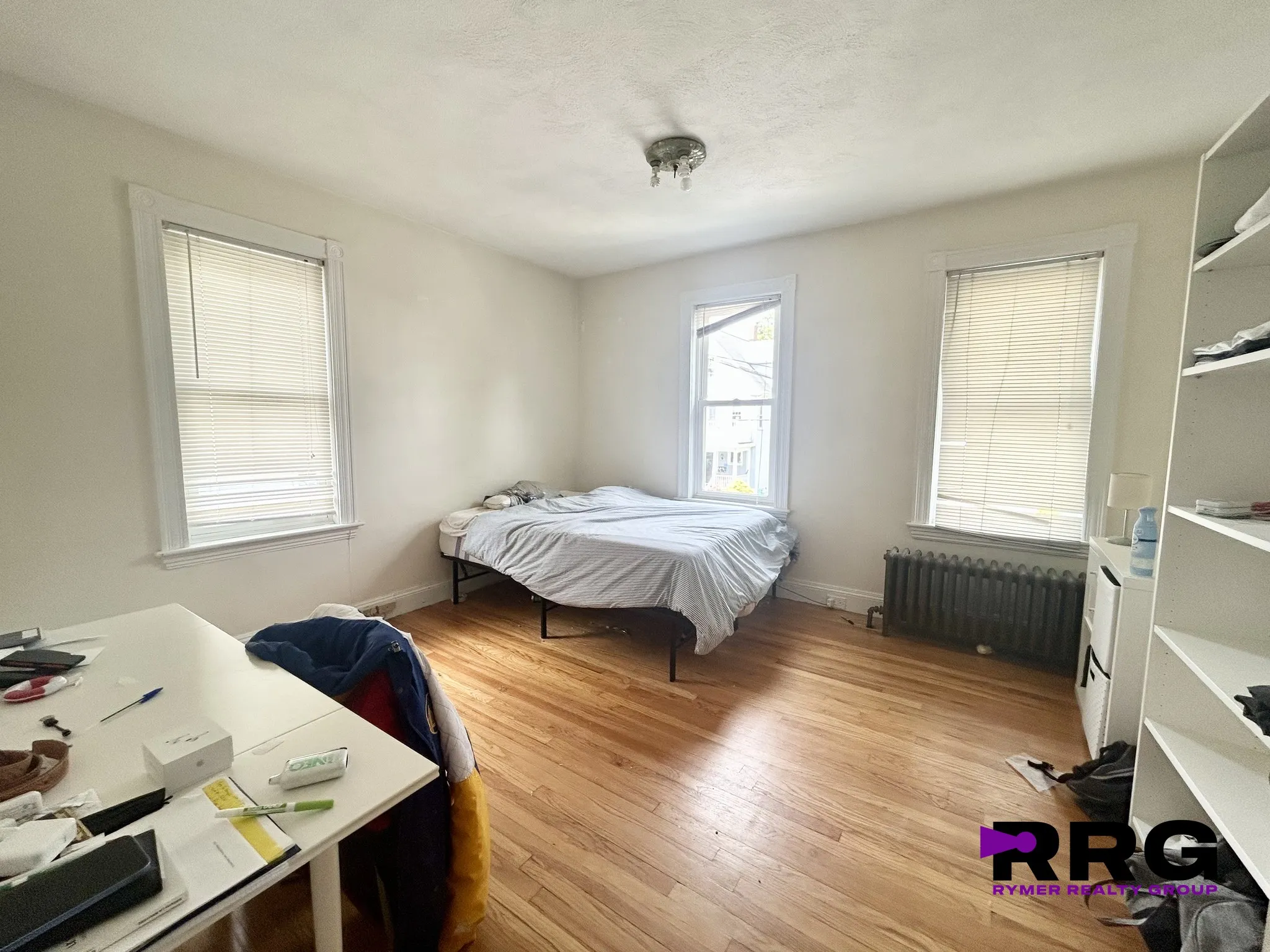 4 bed, 2 bath apartment for rent at 65 Fairbanks St Unit 2, Oak Square — photo 4 of 7