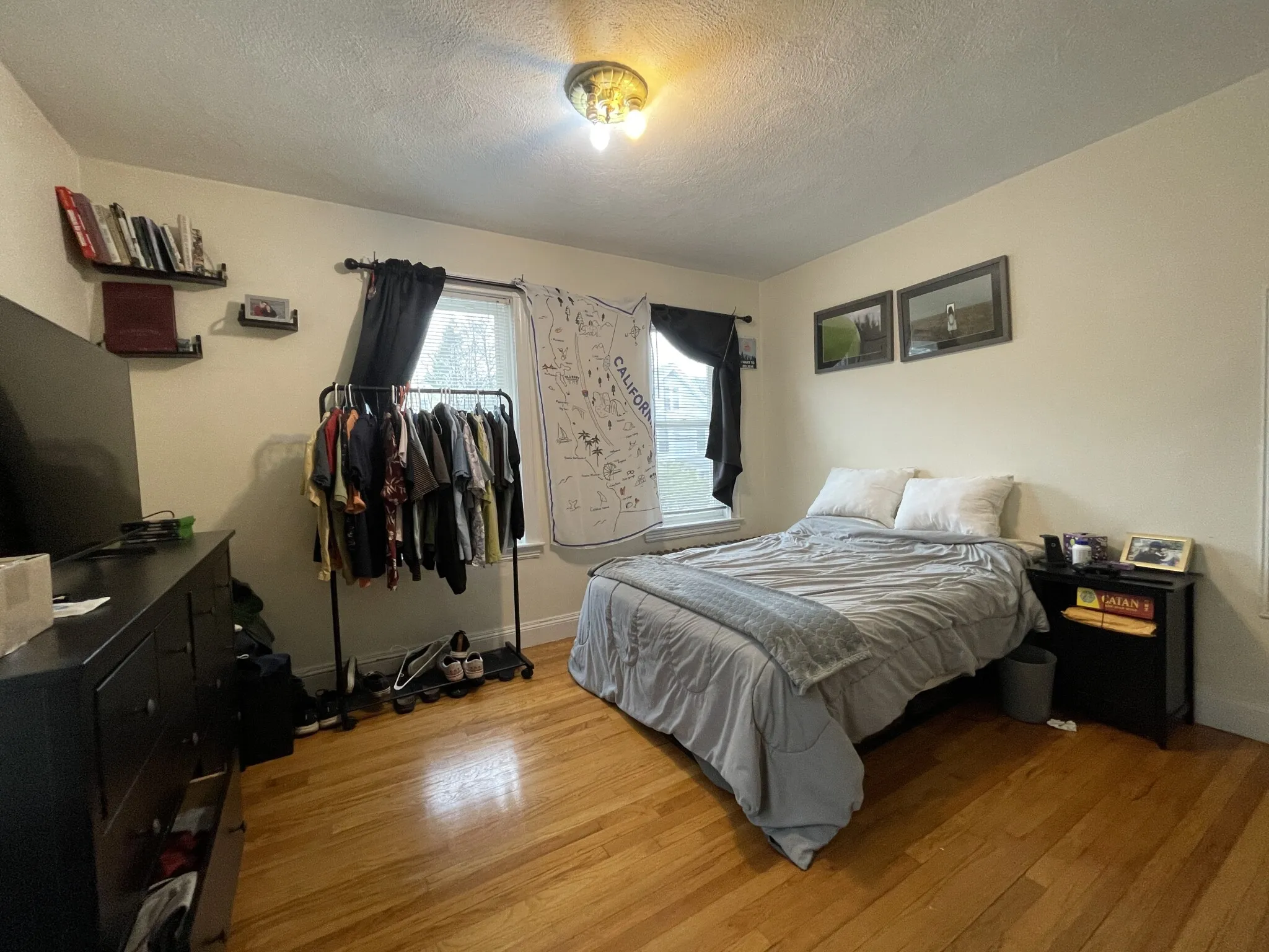 4 bed, 2 bath apartment for rent at 65 Fairbanks St Unit 2, Oak Square — photo 7 of 27