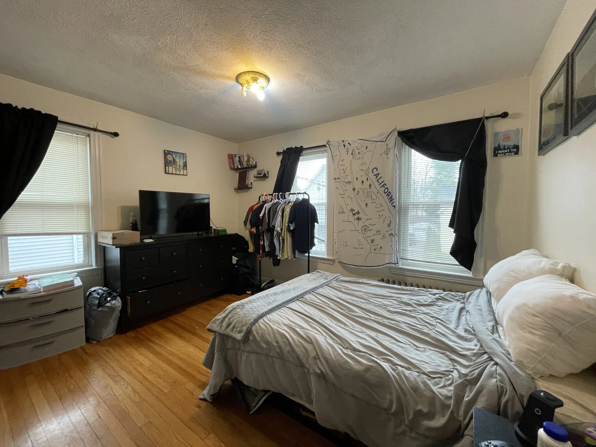 4 bed, 2 bath apartment for rent at 65 Fairbanks St Unit 2, Oak Square — photo 6 of 27
