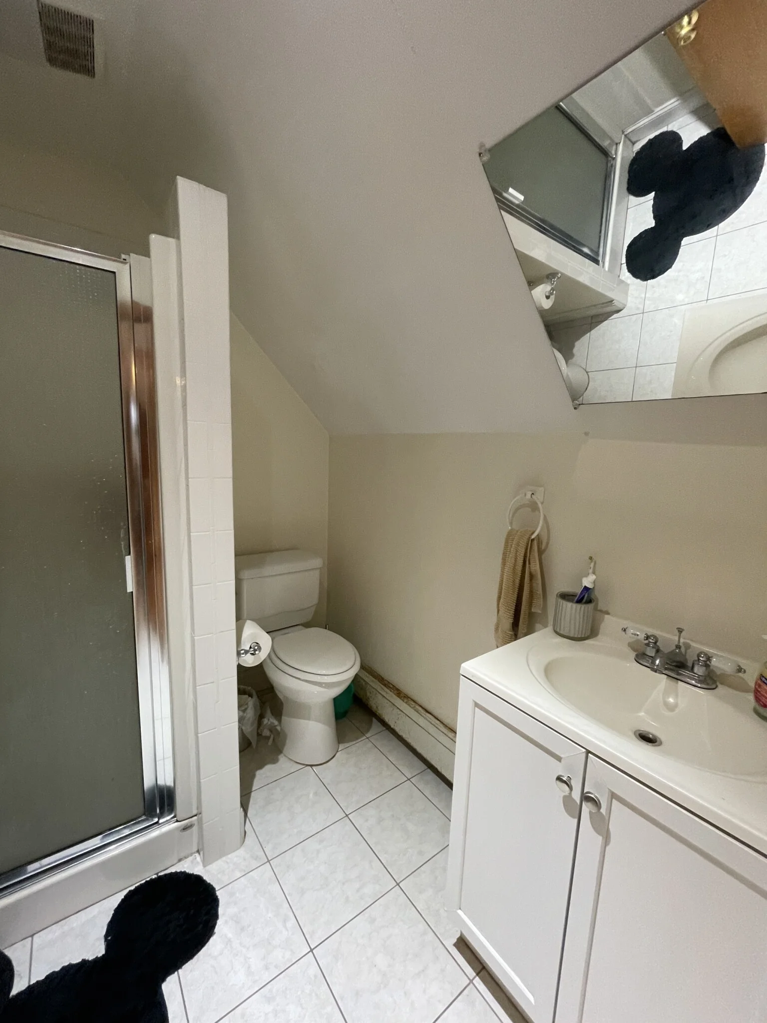 4 bed, 2 bath apartment for rent at 65 Fairbanks St Unit 2, Oak Square — photo 25 of 27
