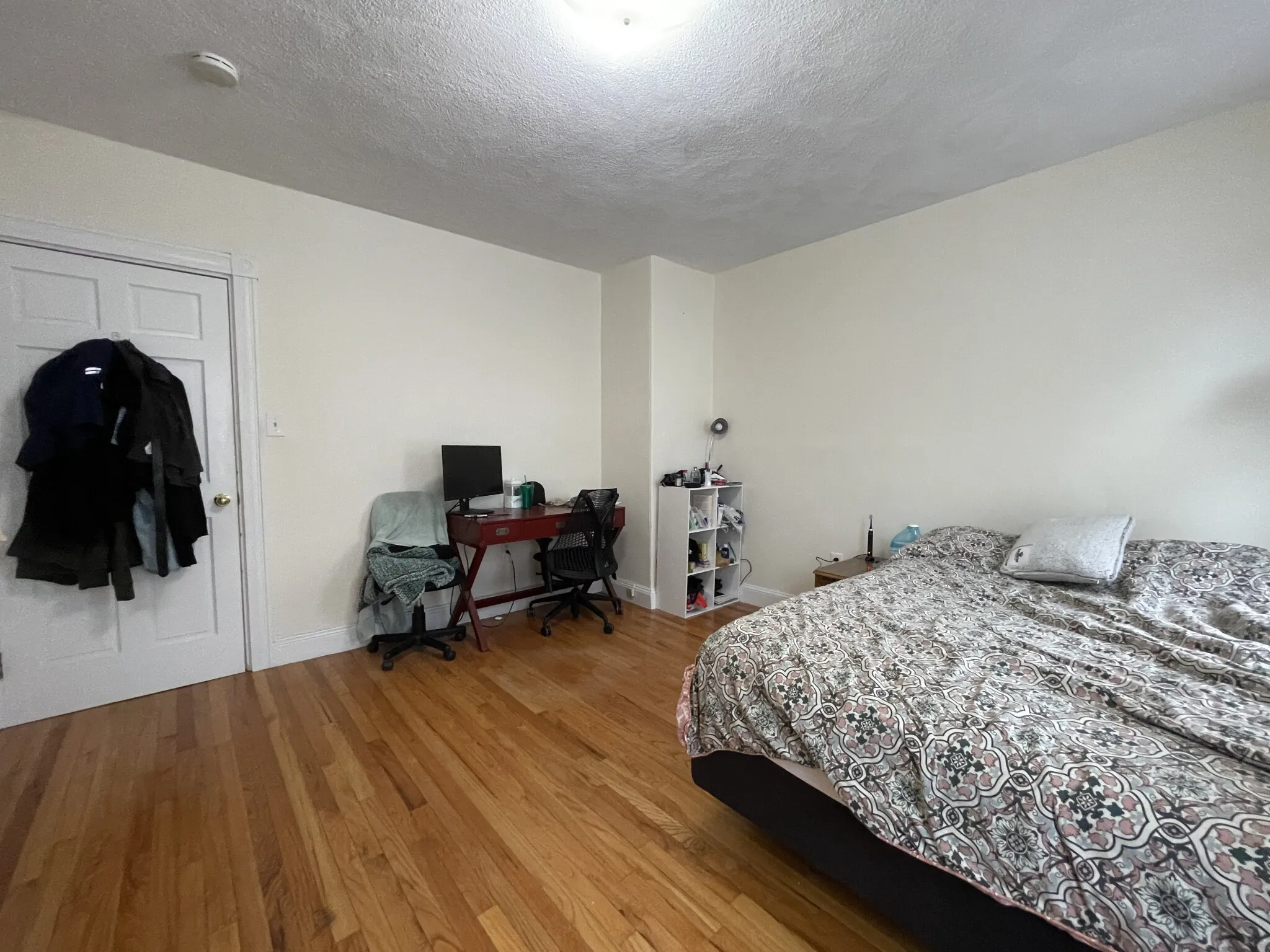 4 bed, 2 bath apartment for rent at 65 Fairbanks St Unit 2, Oak Square — photo 11 of 27