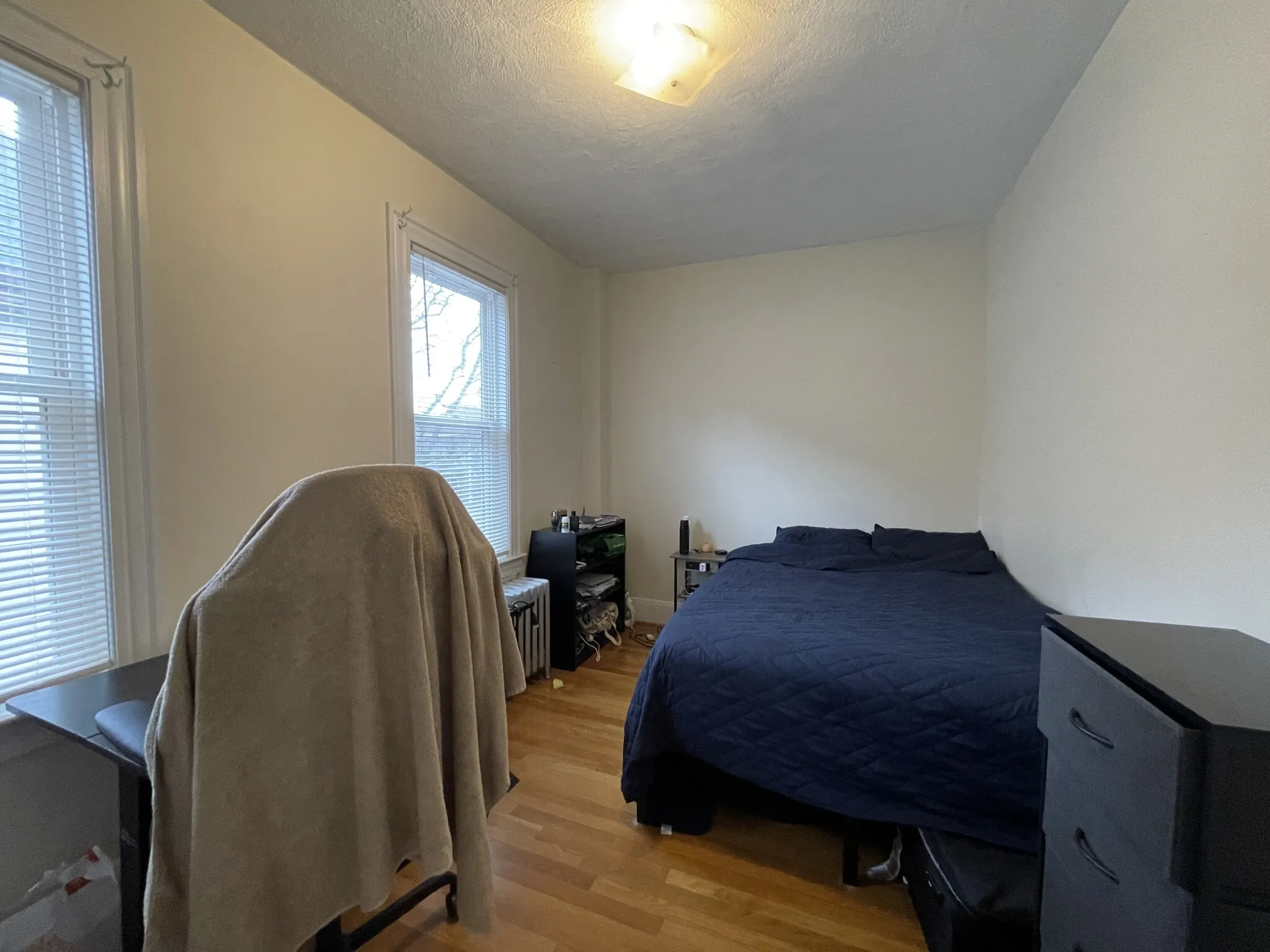 4 bed, 2 bath apartment for rent at 65 Fairbanks St Unit 2, Oak Square — photo 14 of 27