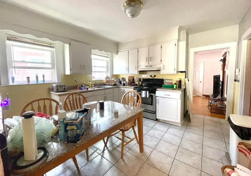 4 bed, 1 bath apartment for rent at 65 Frederick Ave Unit ., South Medford — photo 1 of 14