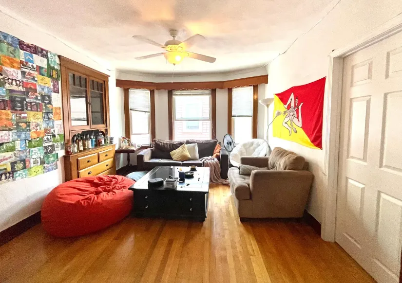 4 bed, 1 bath apartment for rent at 65 Frederick Ave Unit ., South Medford — photo 5 of 14
