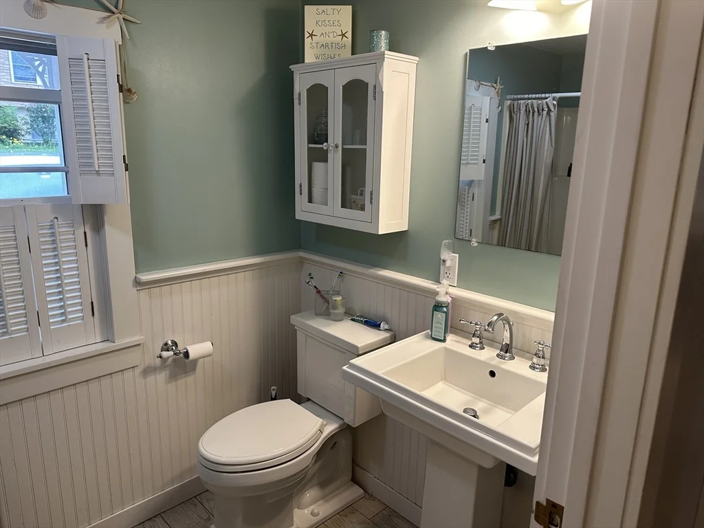 2 bed, 1 bath apartment for rent at 65-G Cummings Ln Unit WINTER RENT, South Westport — photo 12 of 22
