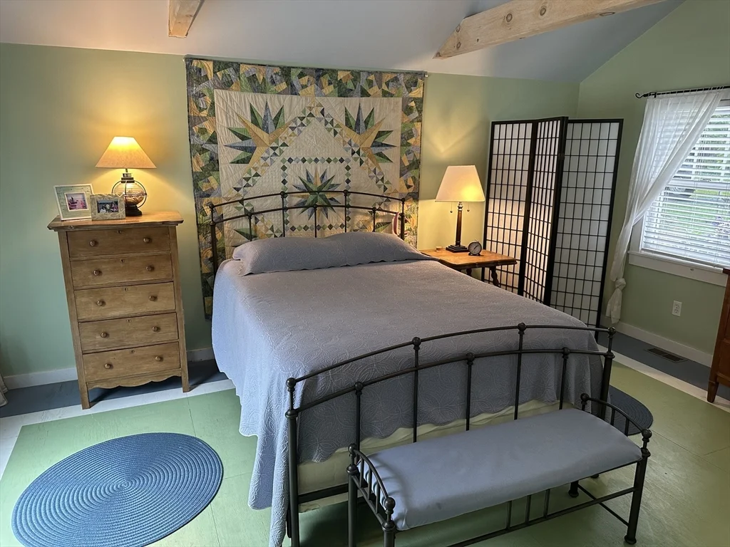 2 bed, 1 bath apartment for rent at 65-G Cummings Ln Unit WINTER RENT, South Westport — photo 10 of 22
