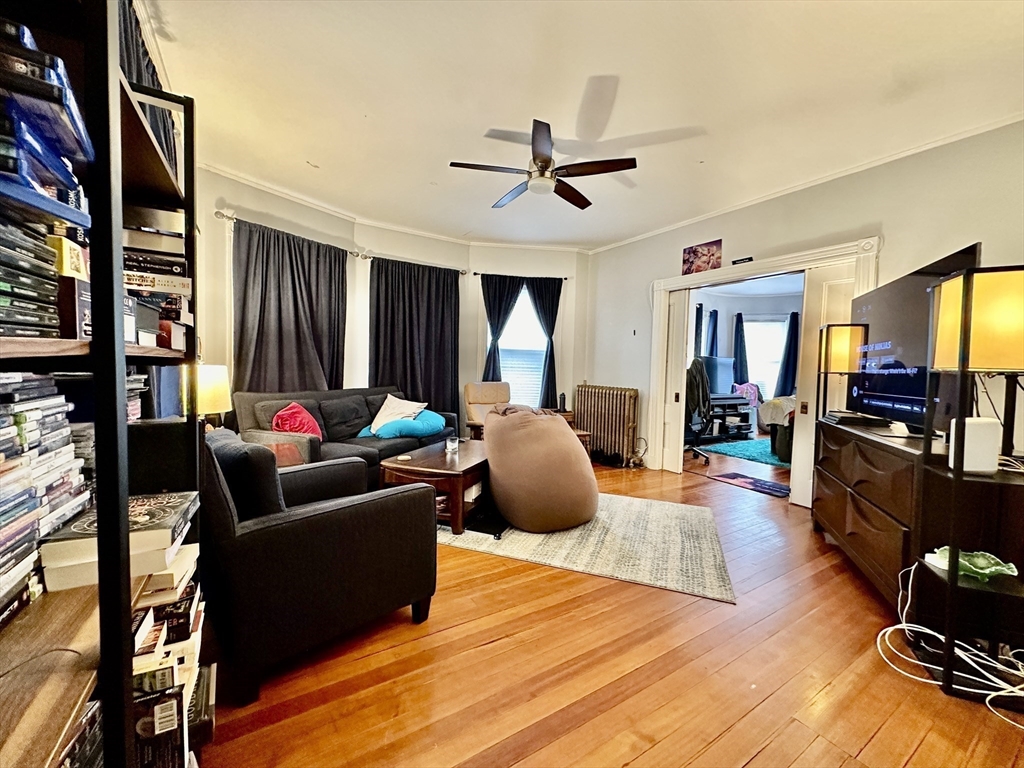2 bed, 1 bath apartment for rent at 65 Gardner St Unit 1, Allston — photo 2 of 9