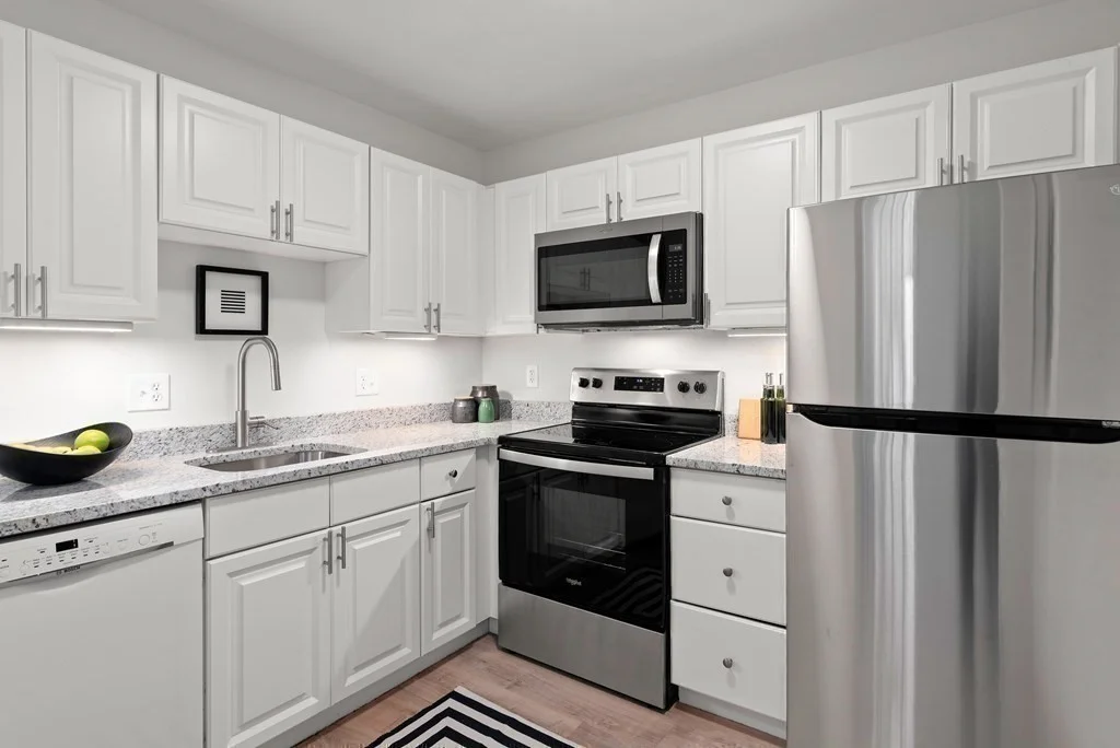 2 bed, 2 bath apartment for rent at 65 Glen Rd Unit H2, Brookline Village — photo 10 of 34