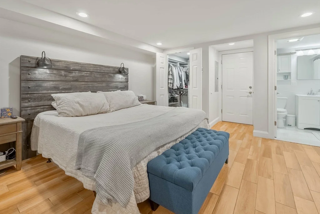 2 bed, 2 bath apartment for rent at 65 Green St Unit 1, Charlestown — photo 14 of 25