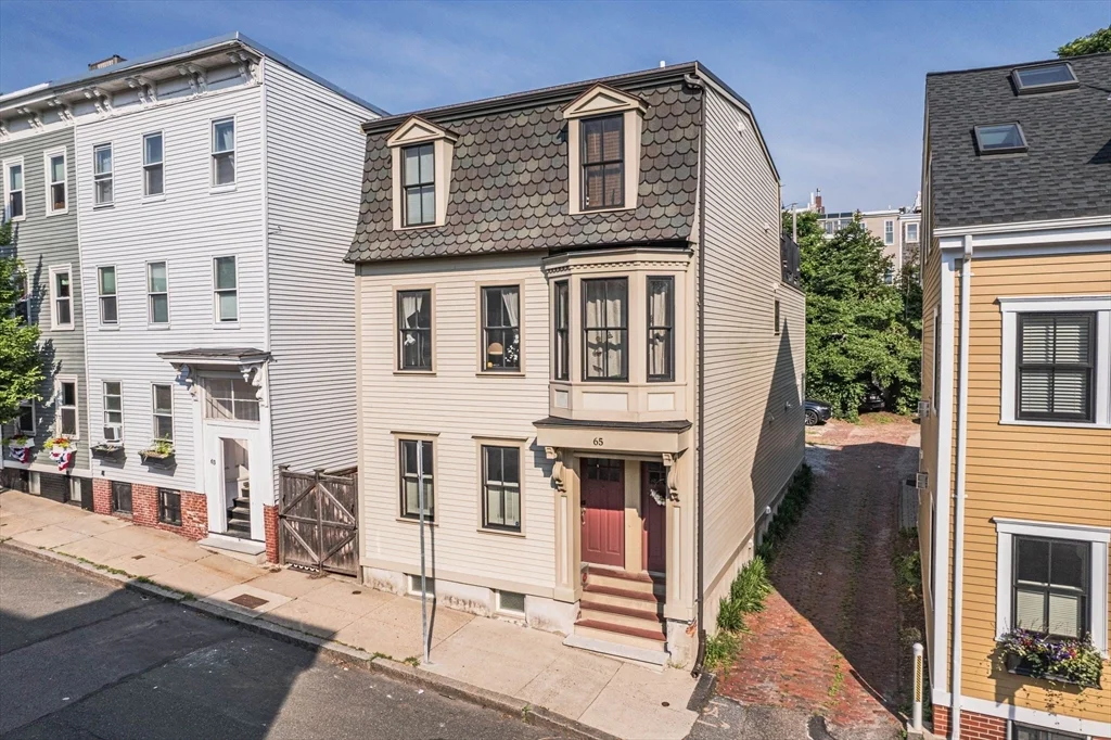 2 bed, 2 bath apartment for rent at 65 Green St Unit 1, Charlestown — photo 19 of 25