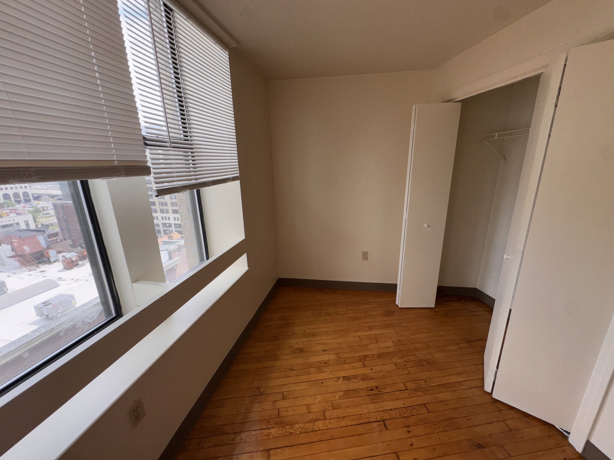 3 bed, 1.5 bath apartment for rent at 65 Harrison Ave Unit 1104, Chinatown — photo 14 of 14