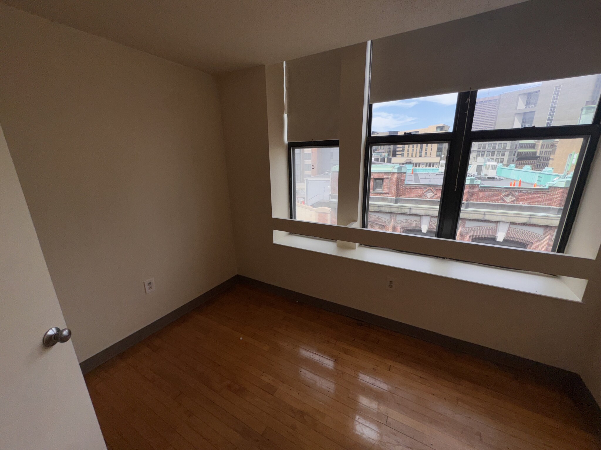 3 bed, 1.5 bath apartment for rent at 65 Harrison Ave Unit 1104, Chinatown — photo 10 of 14
