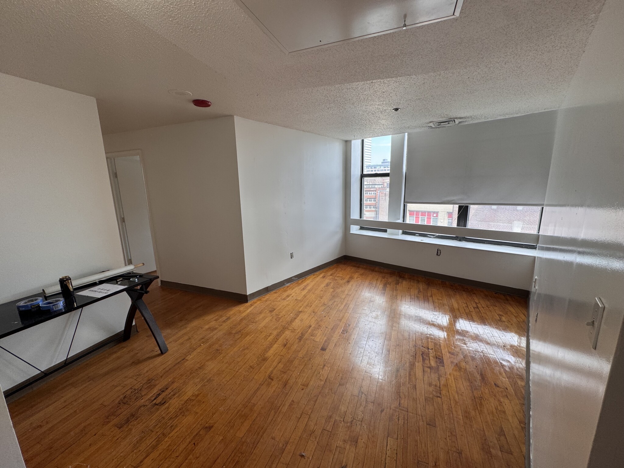 3 bed, 1.5 bath apartment for rent at 65 Harrison Ave Unit 804, Chinatown — photo 6 of 15